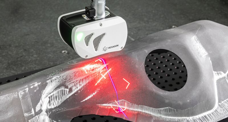 HP-L10_10-SheetMetal-Close-Up-1